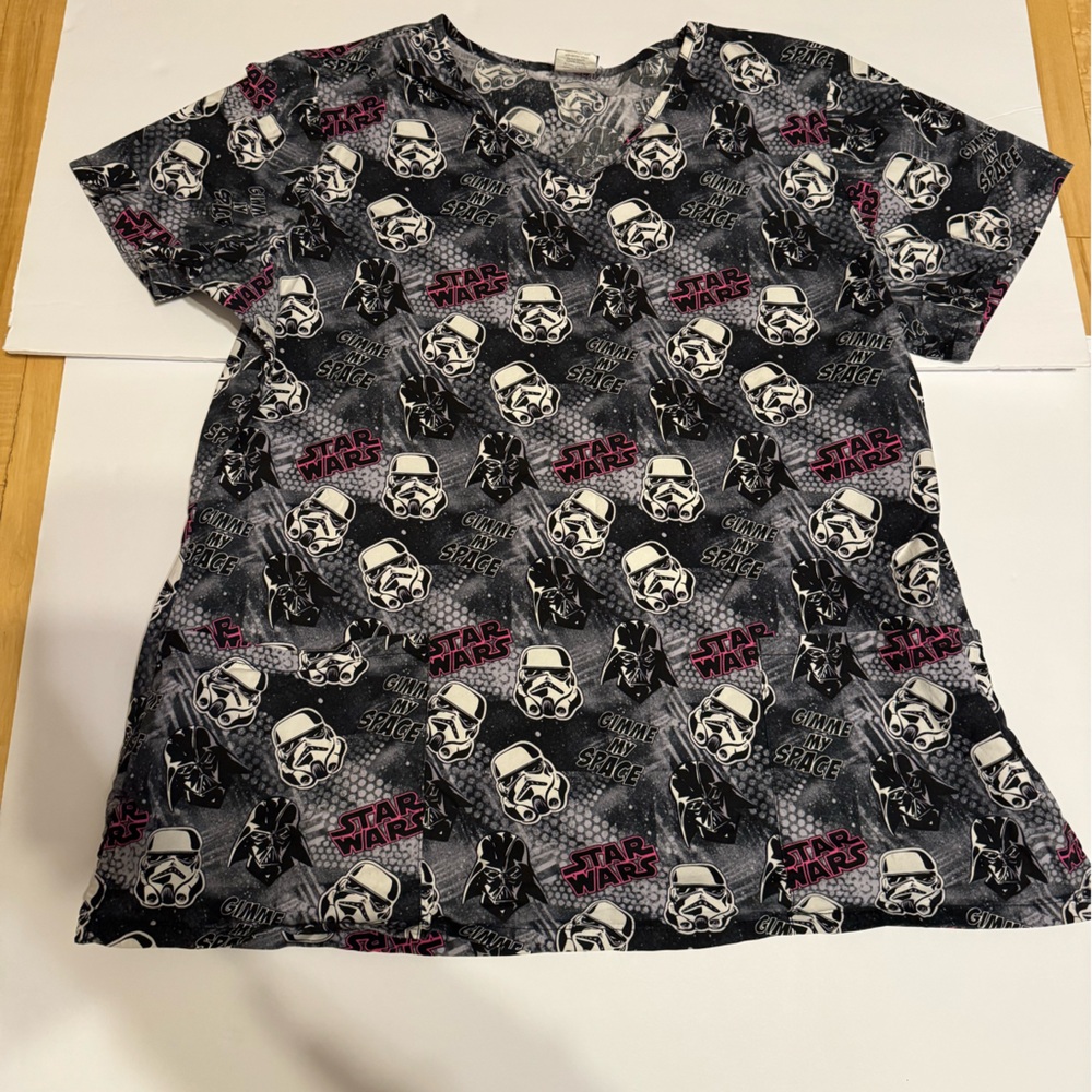 Star Wars scrubs top